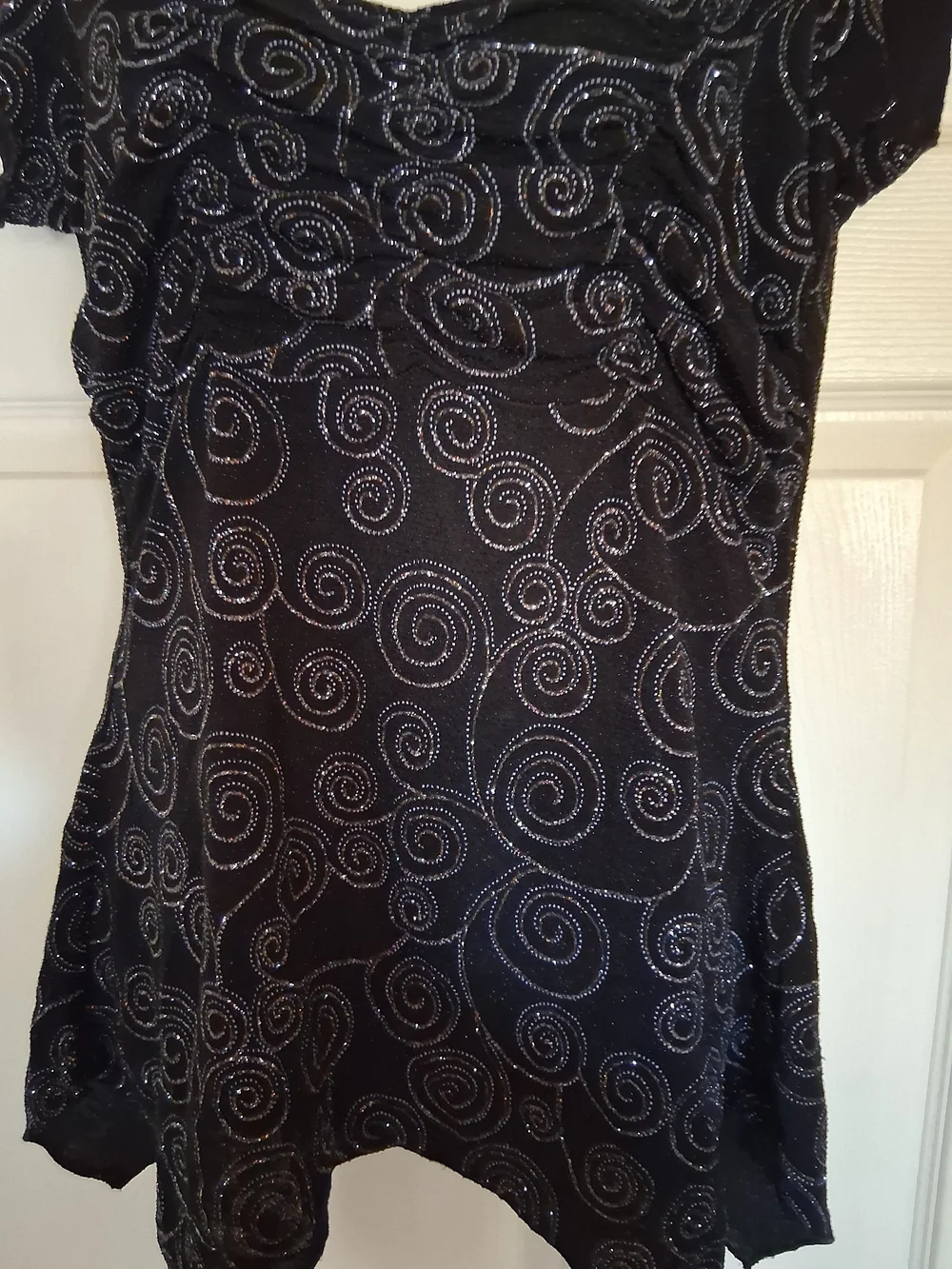 Dressbarn COLLECTION Black Sparkle Swirl Cap Sleeve Top - Picture 4 of 13